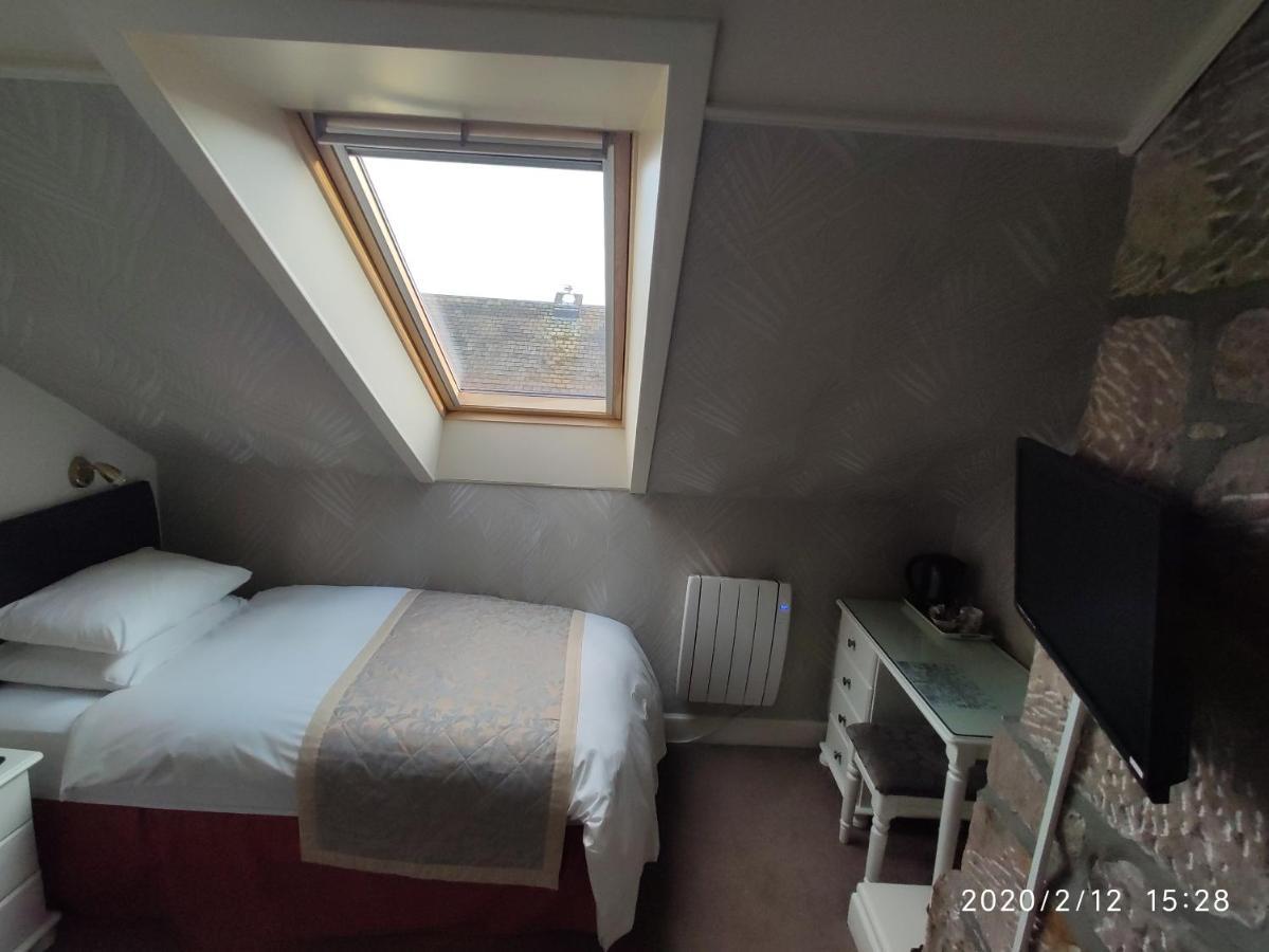 The Lodge Guest House Elgin Bagian luar foto